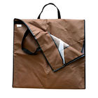 Μη υφαμένη τσάντα ενδυμάτων Trifold με τις λαβές σε καφετή, φερμουάρ επάνω στην τσάντα ενδυμάτων
