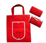 Κόκκινη πτυσσόμενη τσάντα αγορών ODM cOem/μη υφαμένες τσάντες δώρων εξατομικευμένες