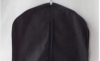 Η ένωση δέρματος PVC πολυτέλειας κεντά την τσάντα ενδυμάτων προστάτη κοστουμιών συνεχίζει το Μαύρο κάλυψης κοστουμιών